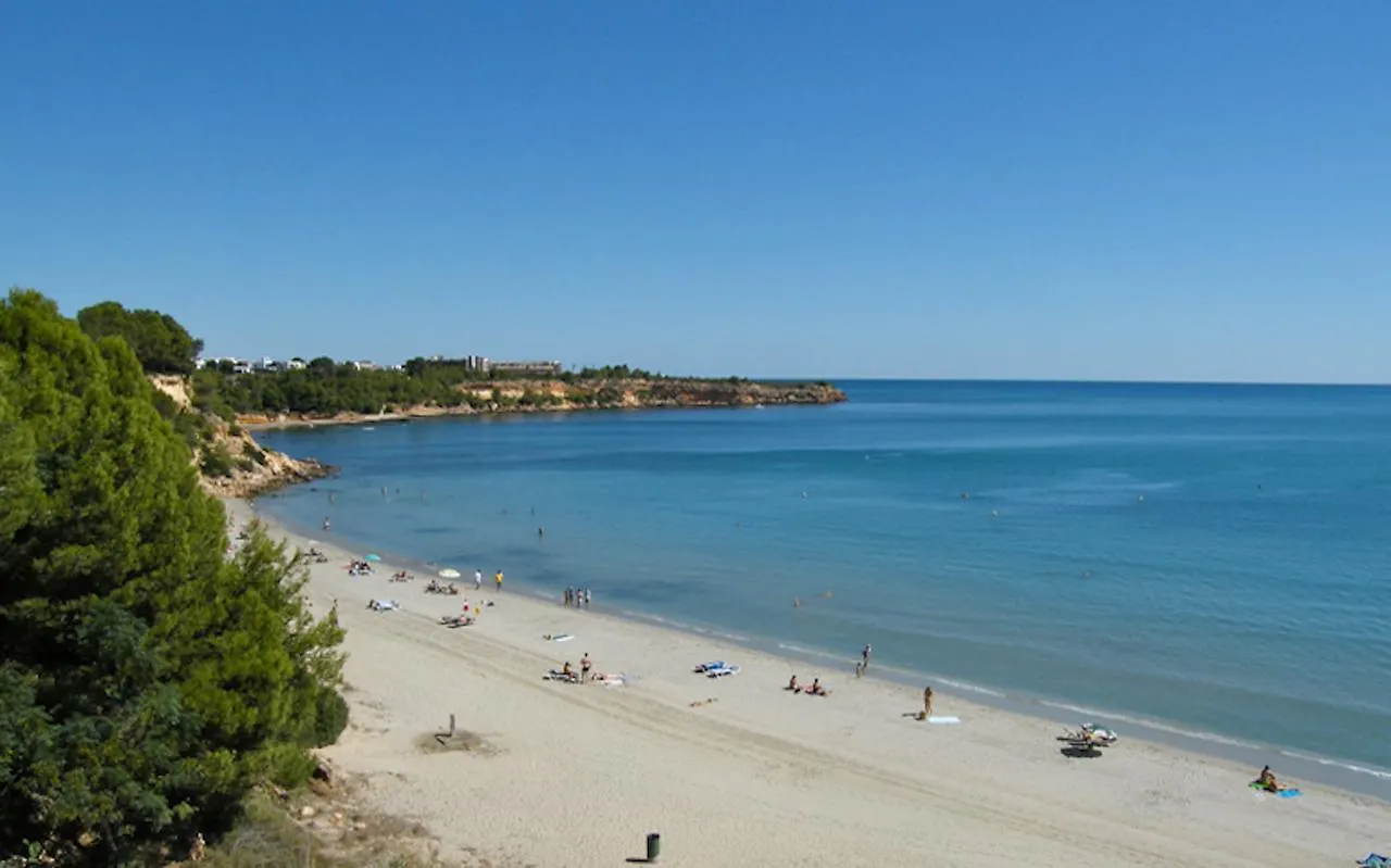 Cui Bono Villa L'Ampolla